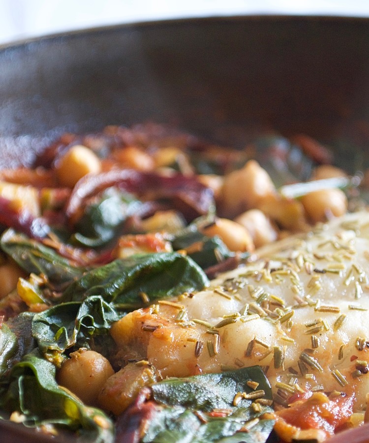 Spicy Tomato Baked Cod With Ginger & Chickpeas